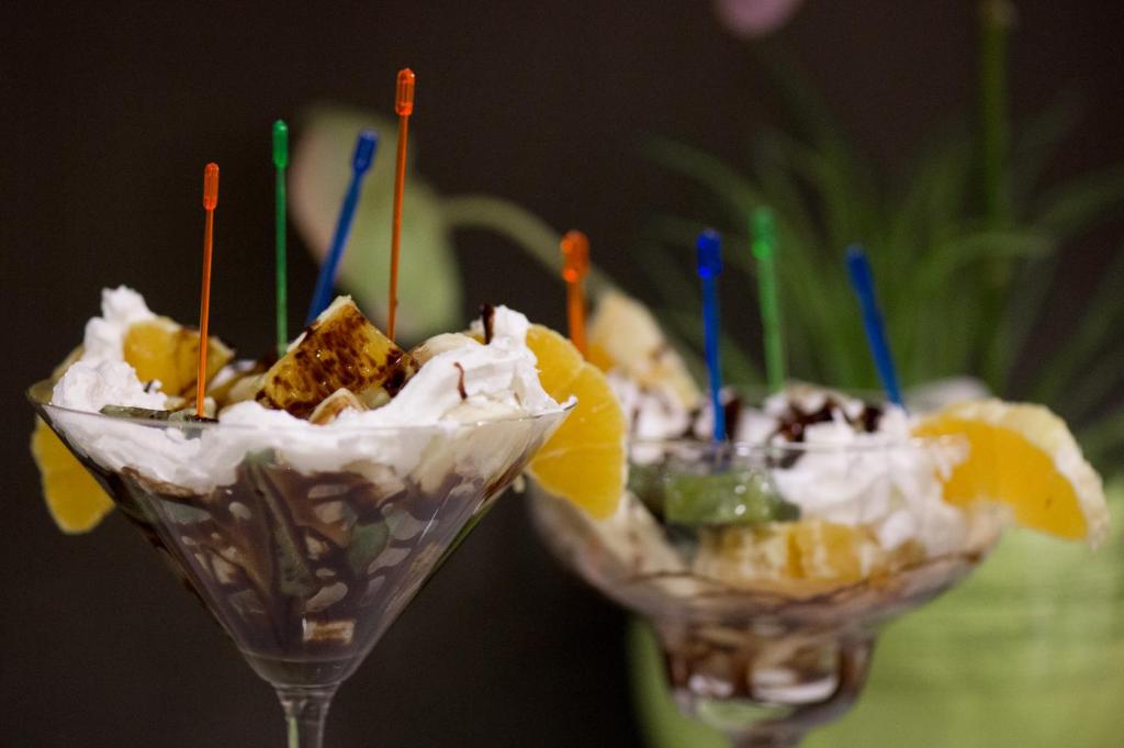 Garni Hotel Zen free parking - Resim 42