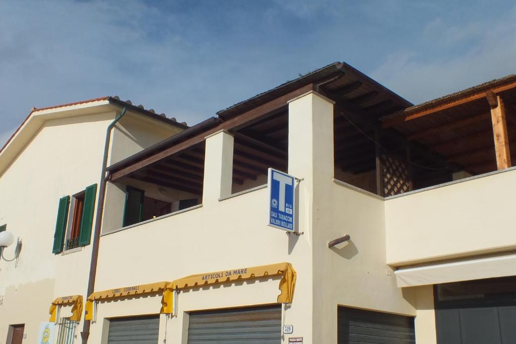 The building in which Az apartmant is located