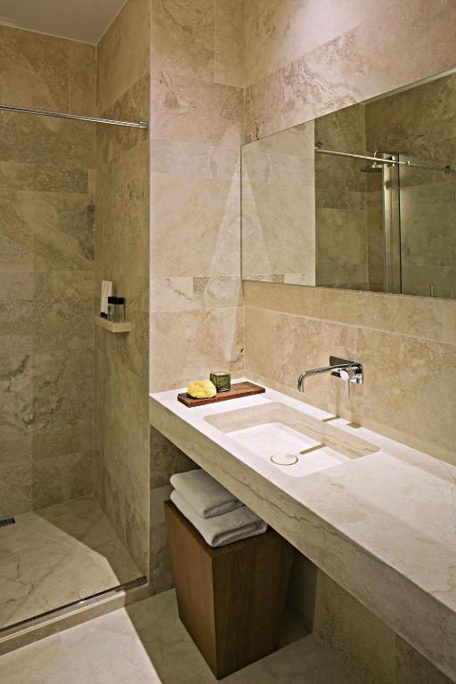 Hotel Golden Crown - 4