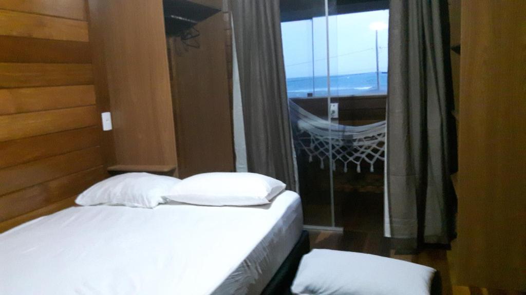 Casa Praia dos Castelhanos ES