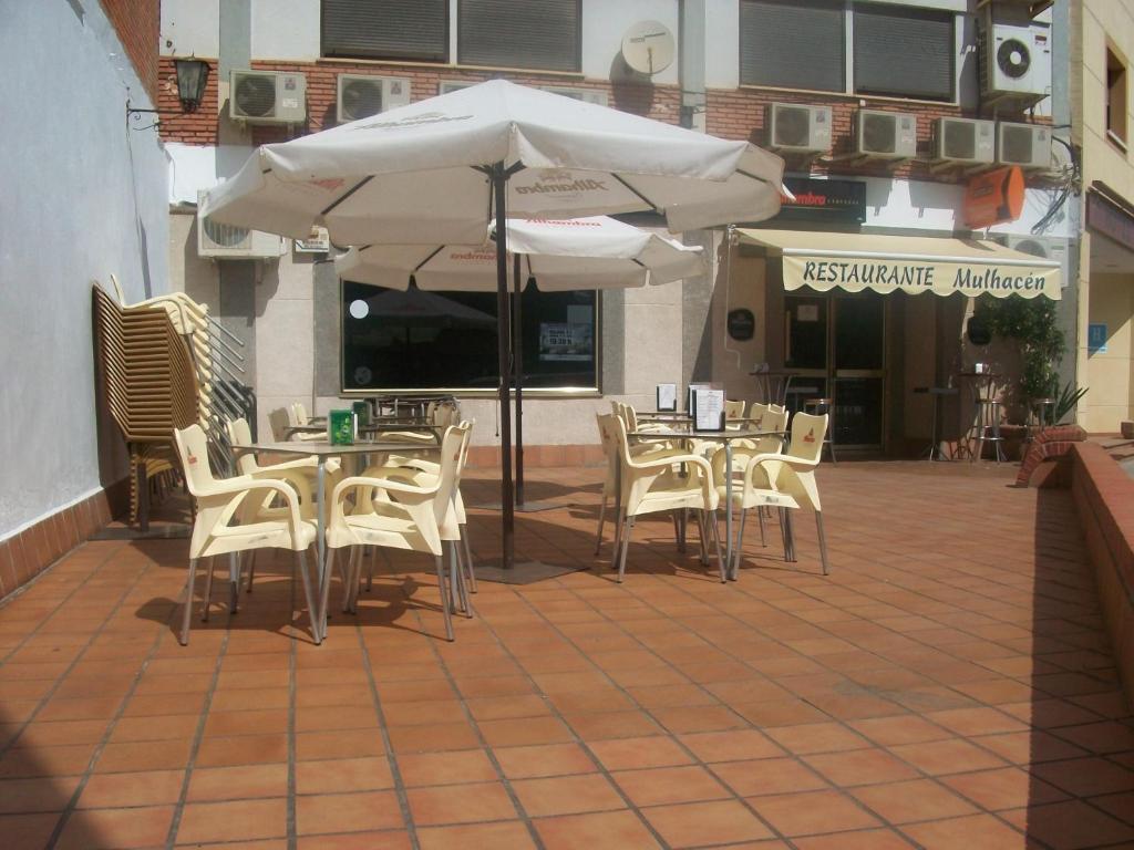 Restaurace v ubytování Hotel Mulhacen
