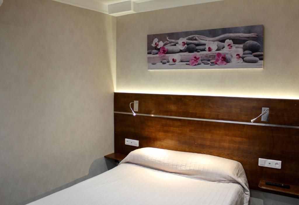 Hotel des Pyrénées - Resim 27