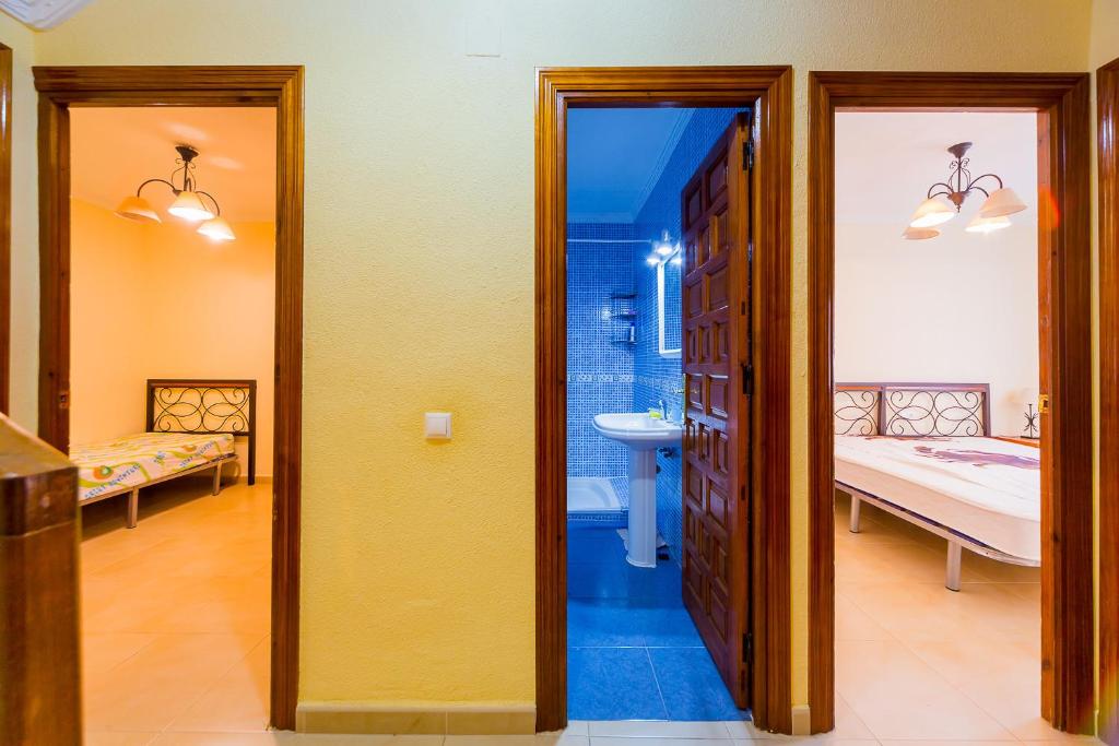 Postel nebo postele na pokoji v ubytování ALEGRIA ID120