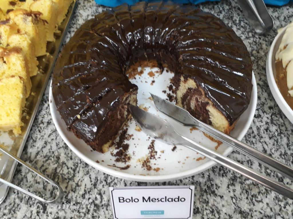 Jídlo v hotelu nebo okolí