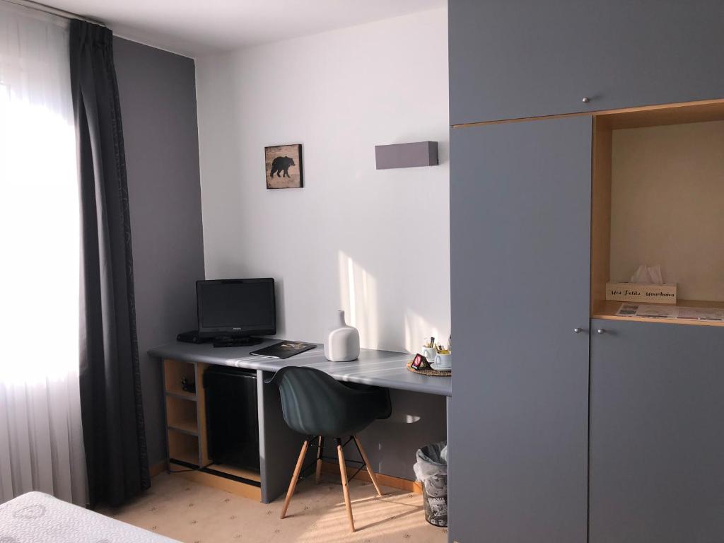 Kuchyň nebo kuchyňský kout v ubytování Hotel De Fierlant
