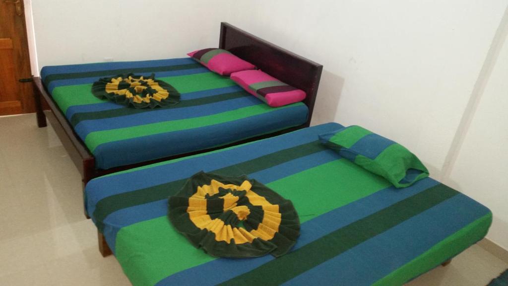 Postel nebo postele na pokoji v ubytování Selahn Inn