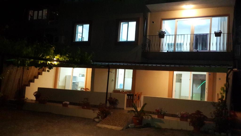 Budova, kde se apartmán nachází