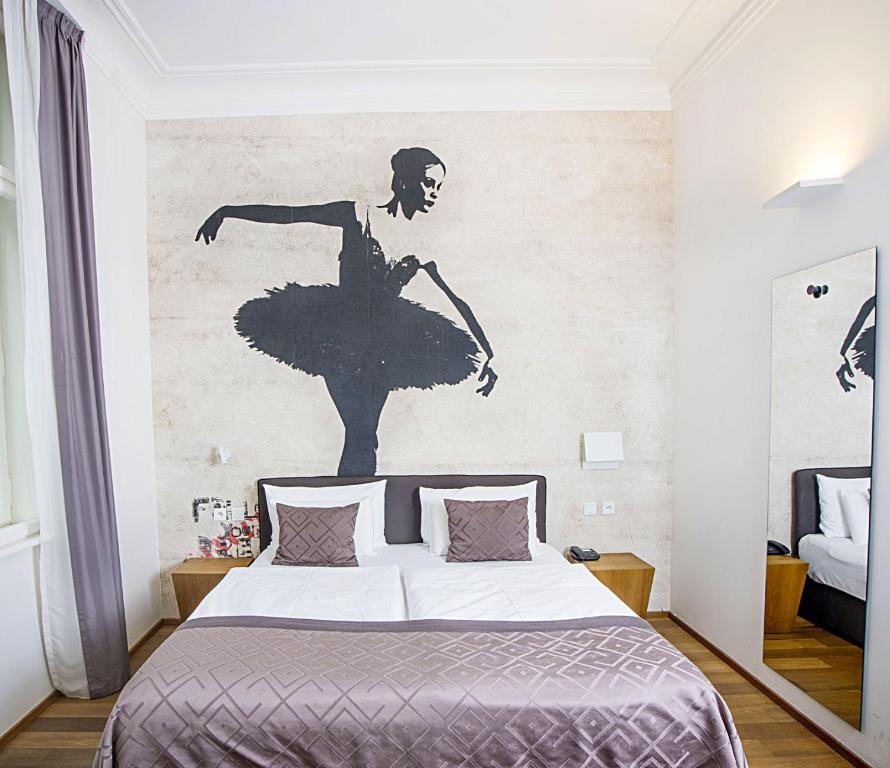Hotel Golden Crown - Resim 45