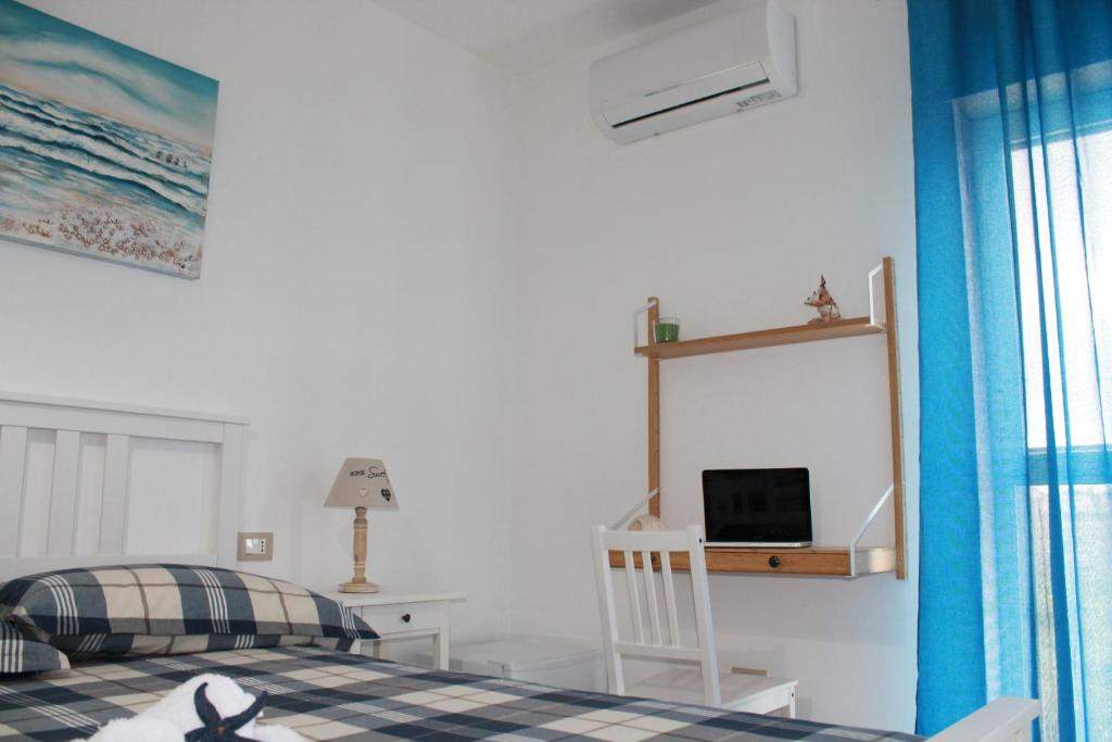 TV a/nebo společenská místnost v ubytování "A Livanti" B&B