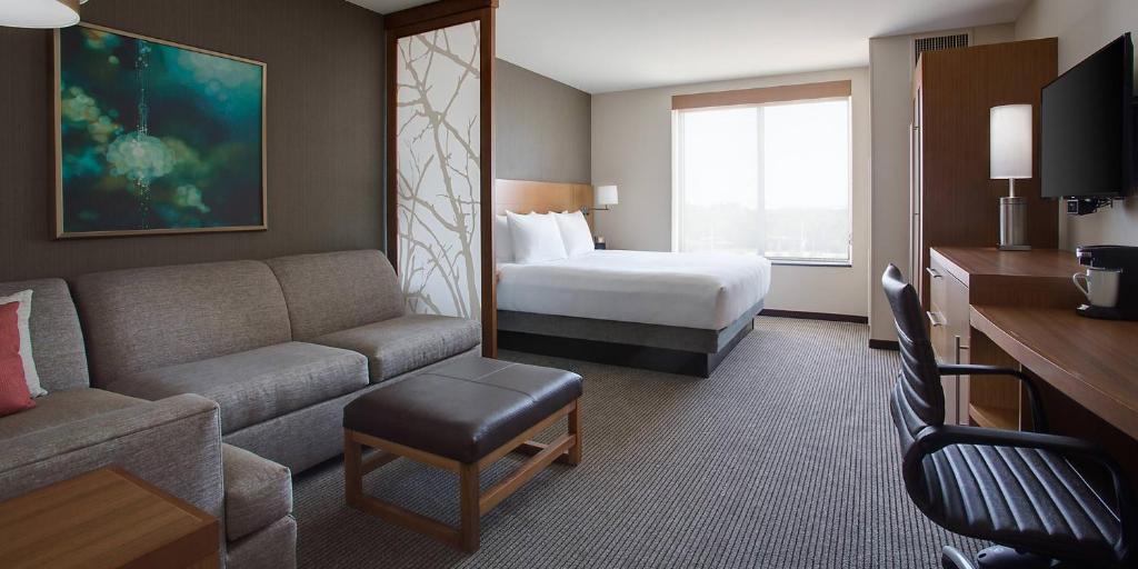 Hyatt Place DFW - 