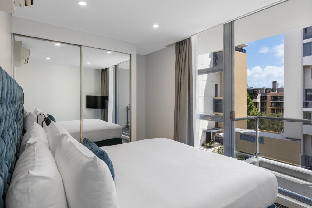 Meriton Suites Waterloo - Resim 15