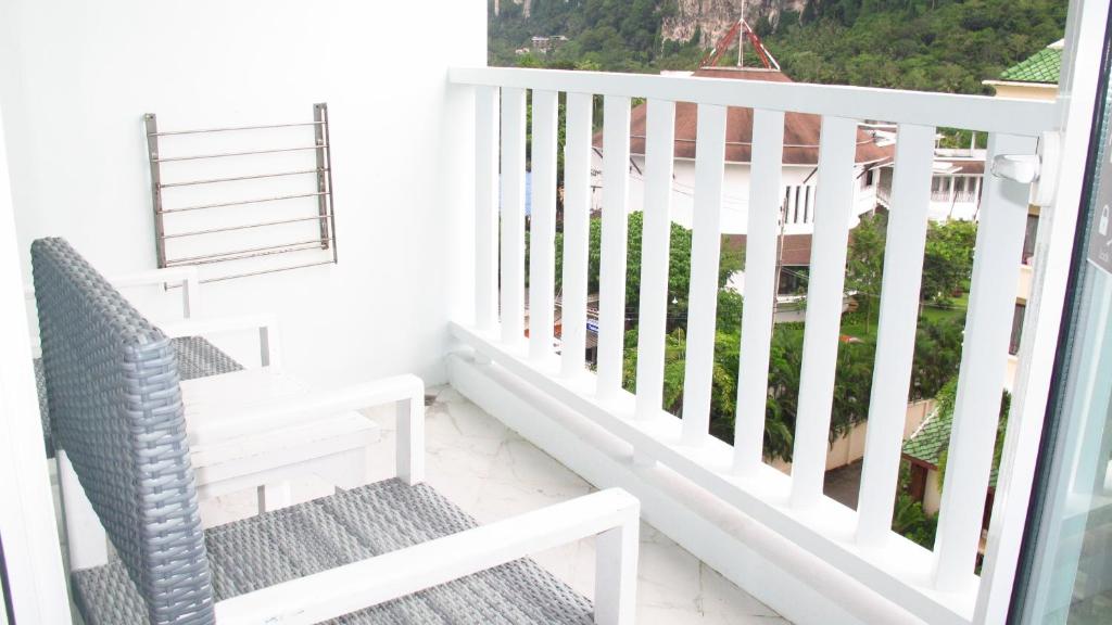 Balkón nebo terasa v ubytování The Verandah - SHA Extra Plus