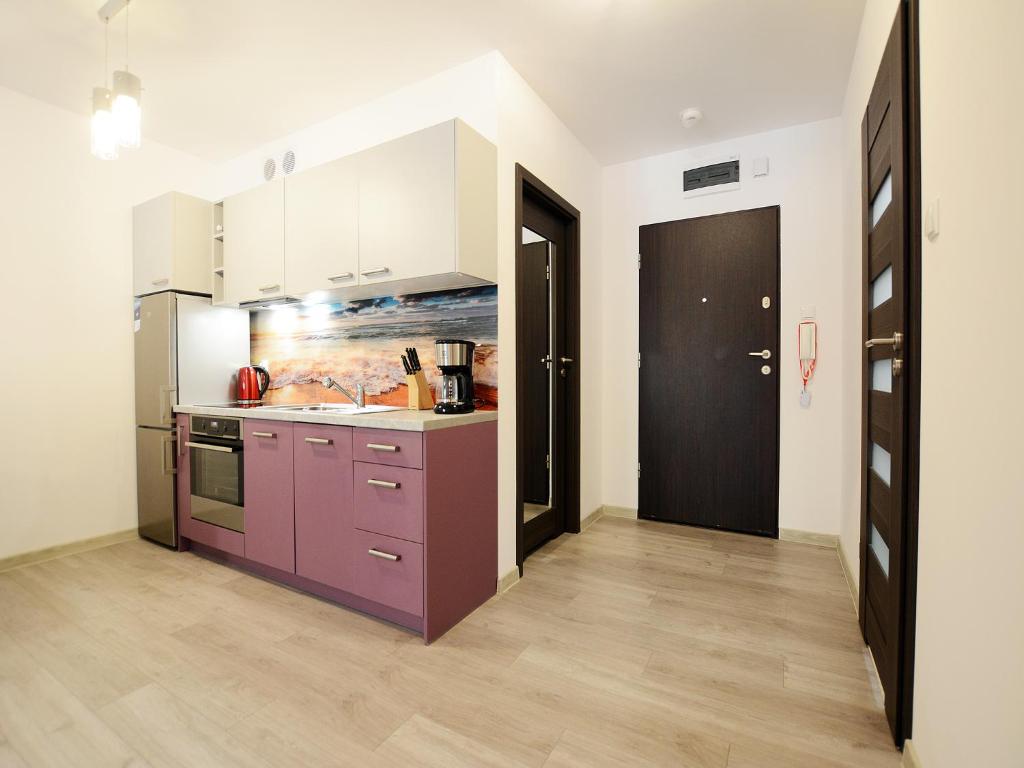 Kuchyňa alebo kuchynka v ubytovaní Apartament Polanki Park-kryty basen