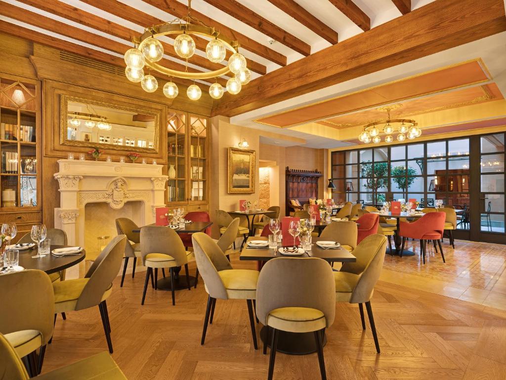 Posezení v ubytování Hotel Gloria de Sant Jaume