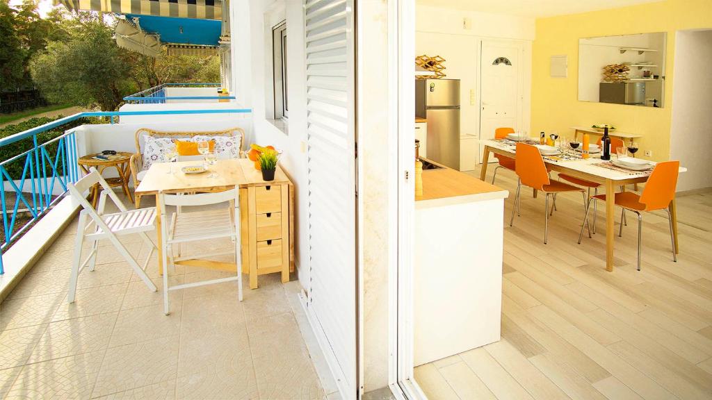 Balkón nebo terasa v ubytování Gerakina Skala Holiday Houses
