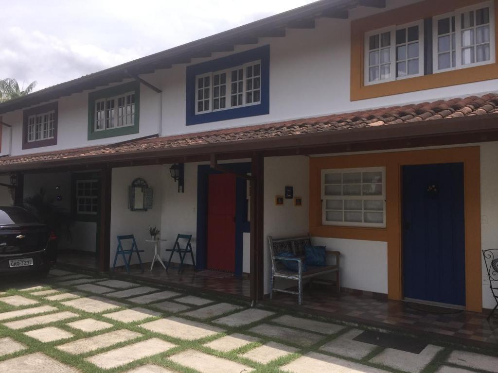  Cozy Blue House