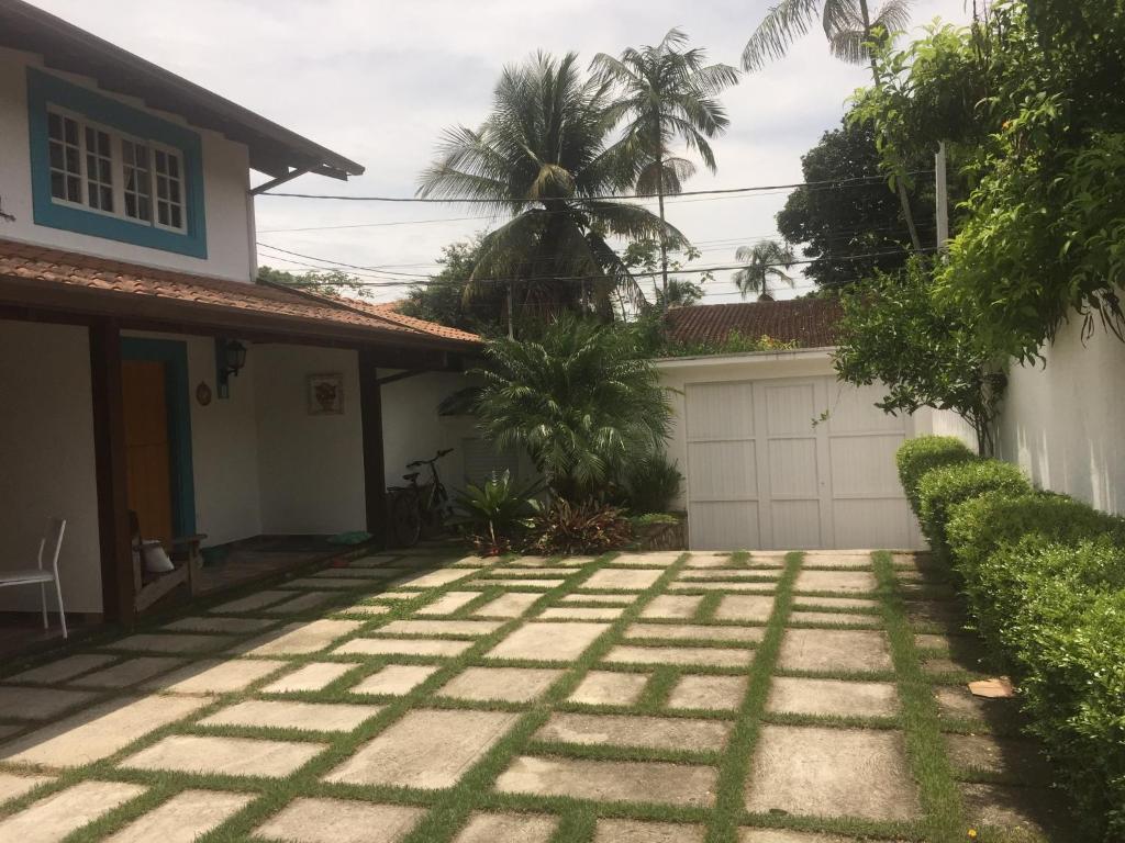 Cozy Blue House