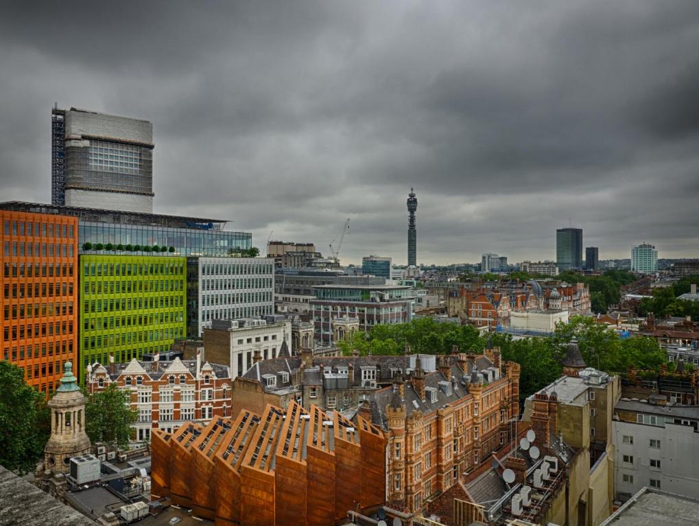 LSE High Holborn - 