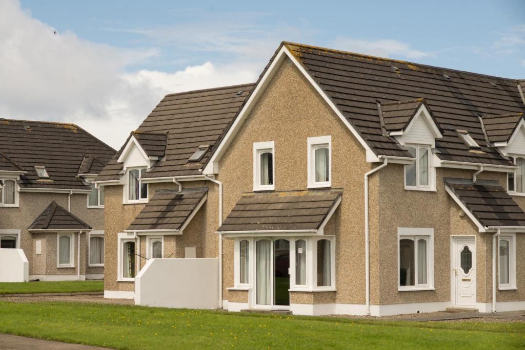 Moore Bay Holiday Homes, Kilkee (updated prices 2024)