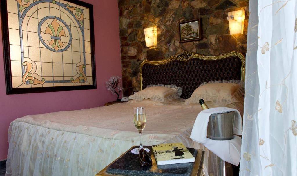 Postel nebo postele na pokoji v ubytování Oriental Rivoli Hotel & Spa