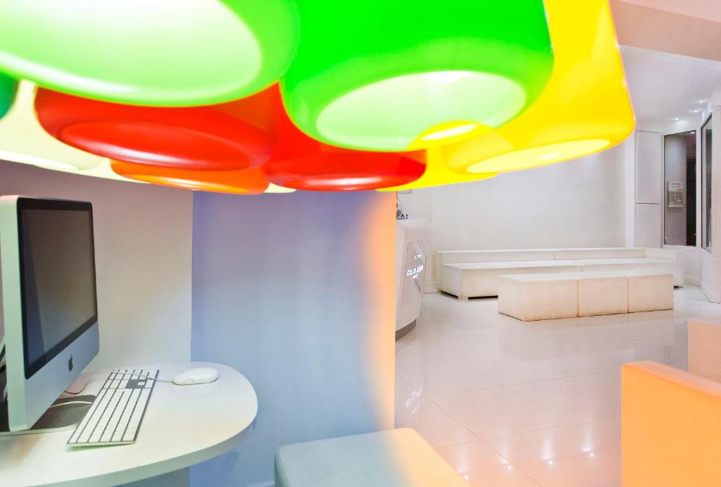 Color Design Hotel - Resim 12