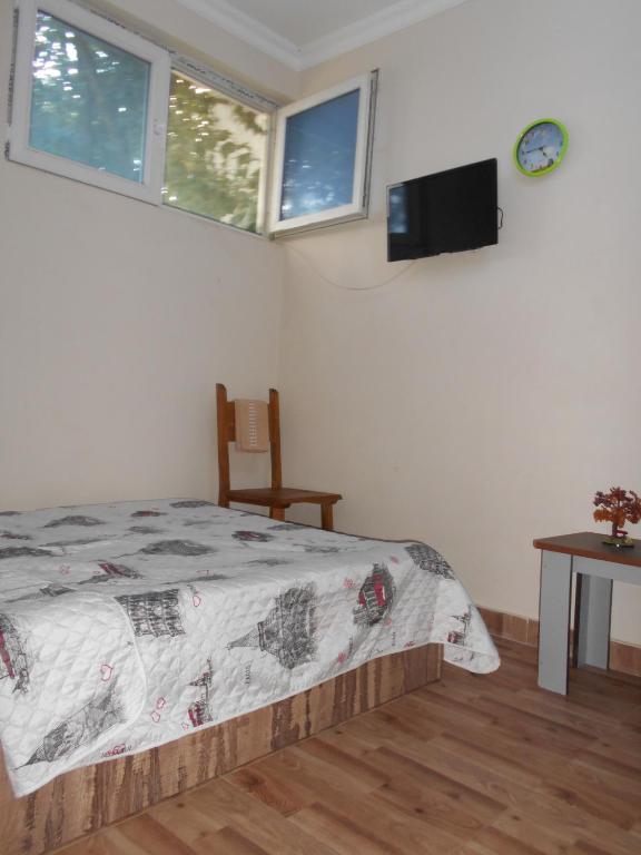 Postel nebo postele na pokoji v ubytování Magnetic Sand Hotel