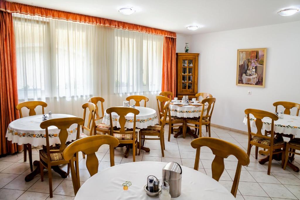 Restaurace v ubytování Kata Panzió