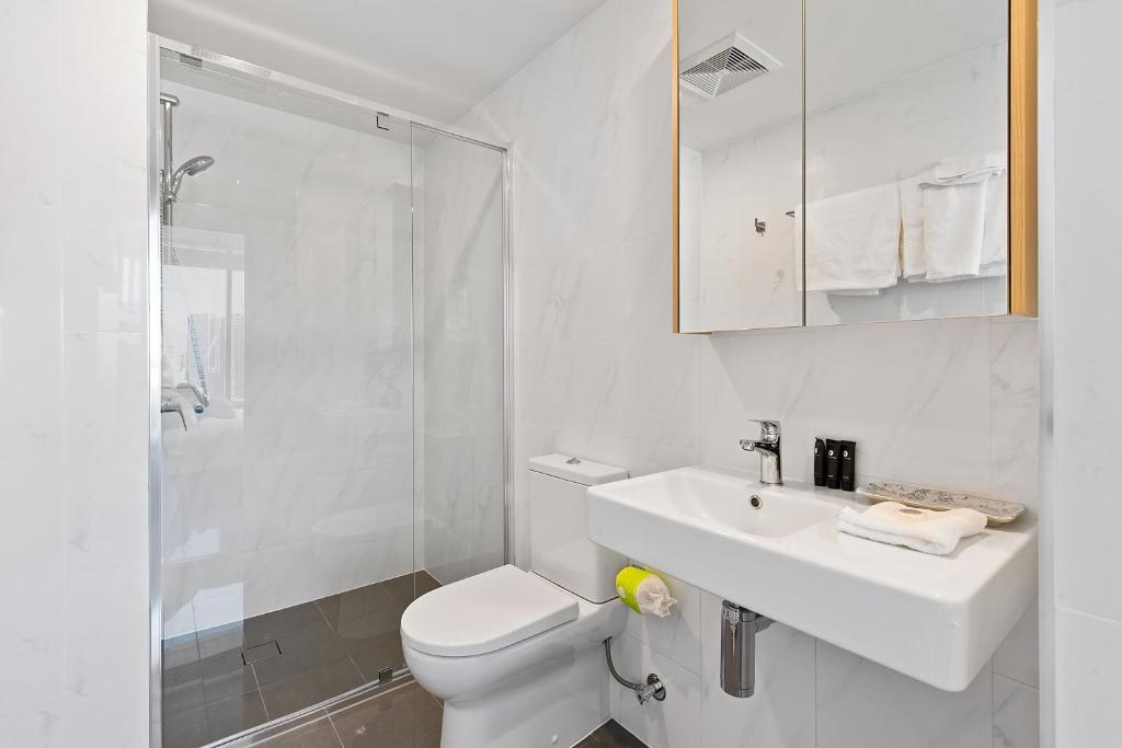 Ivy and Eve Apartments by CLLIX - Resim 23