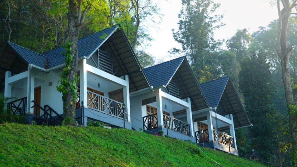 Woodrose Resort - Deluxe Kamer (2 Volwassenen + 1 Kind)