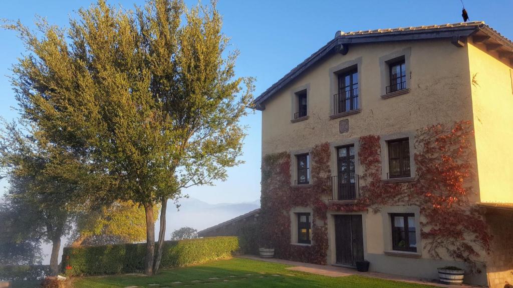 Budova, v ktorej sa dovolenkový dom nachádza