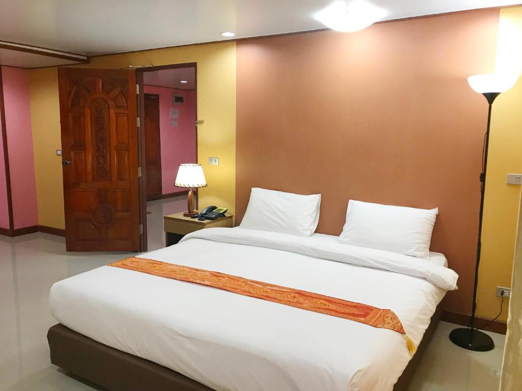 Toh Buk Seng Ayutthaya Hotel - Nehir Manzaralı Süit Çift Kişilik Oda