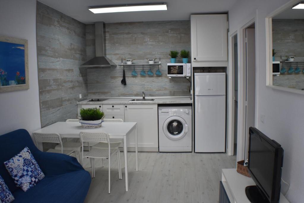 Kuchyňa alebo kuchynka v ubytovaní Apartament Virginia