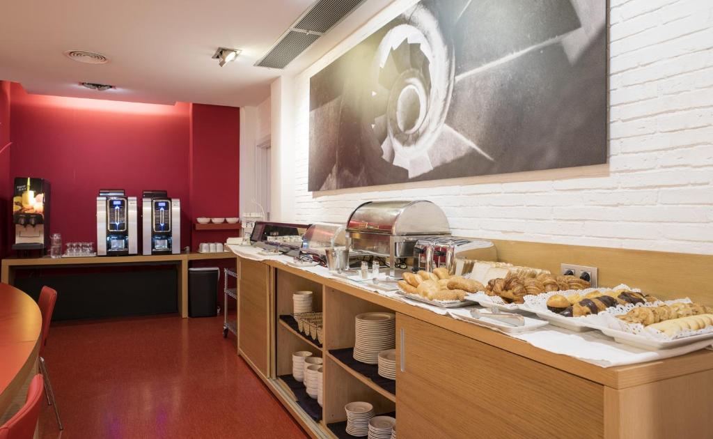 Ciutat Vella - Resim 19