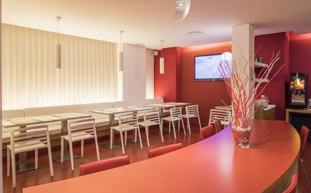 Ciutat Vella - Resim 20