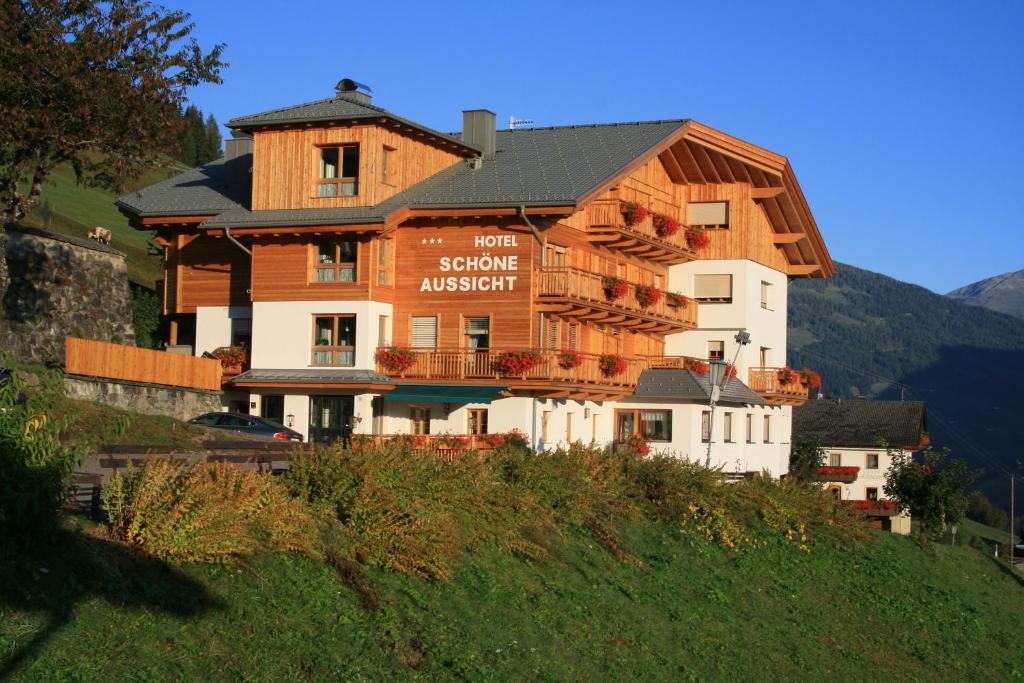 Příroda nedaleko hotelu