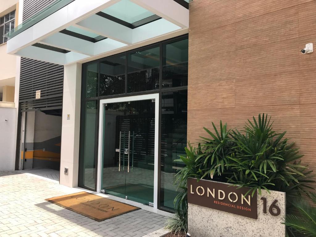  loft london