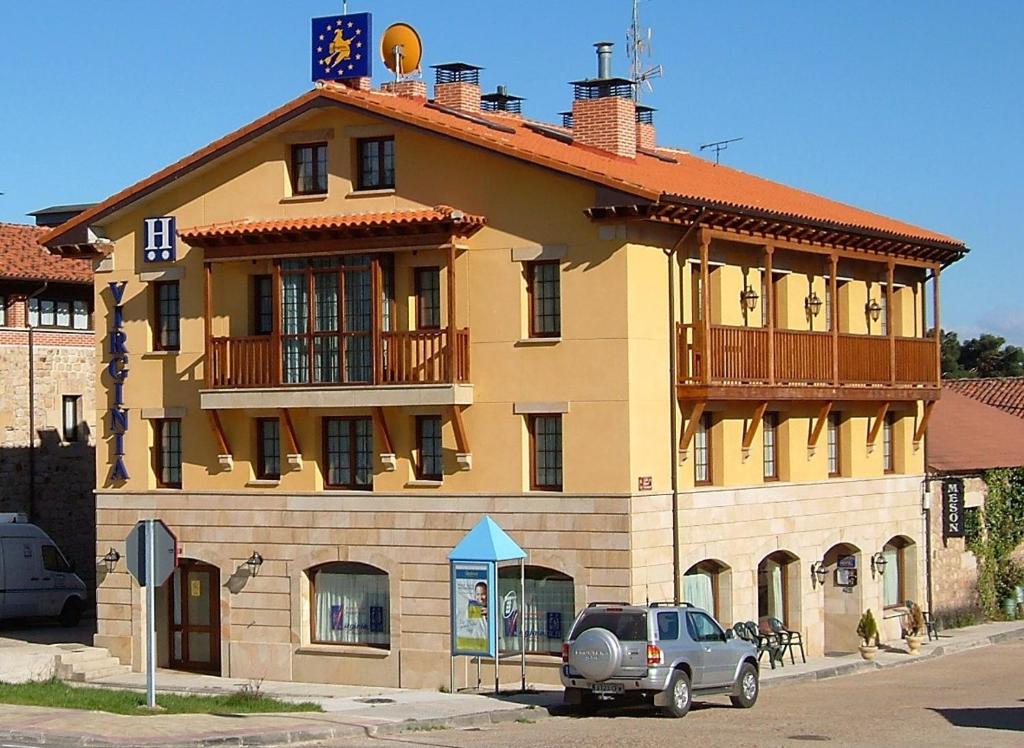 Budova, kde se hotel nachází