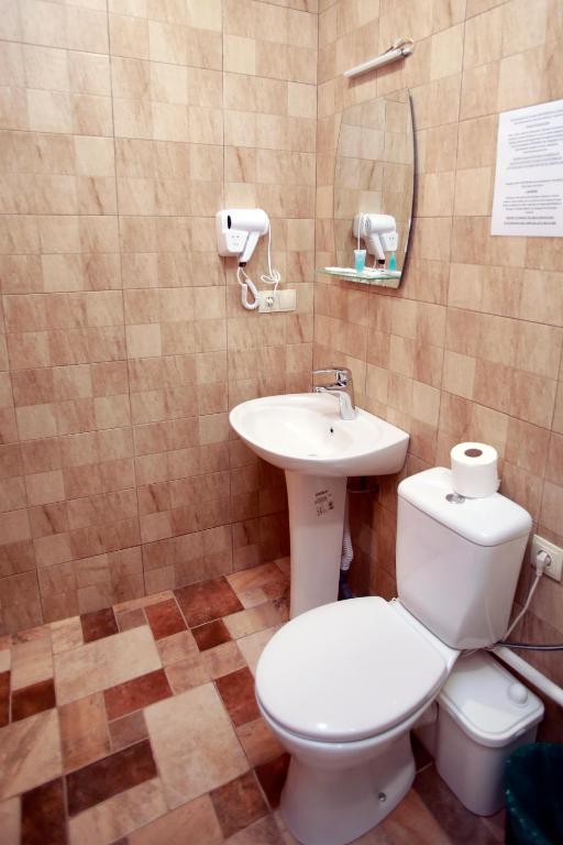 Koupelna v ubytování Hotel 4You