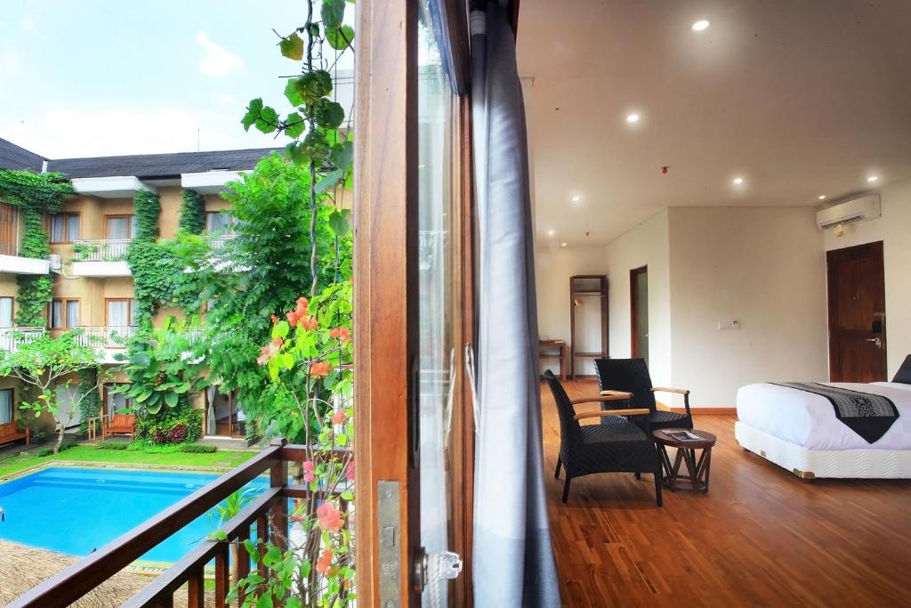 Kolam renang di atau di dekat Hotel Puriartha Ubud - CHSE Certified
