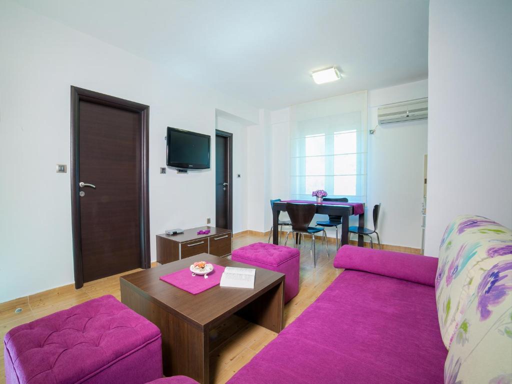 Apartments Raymond - 19