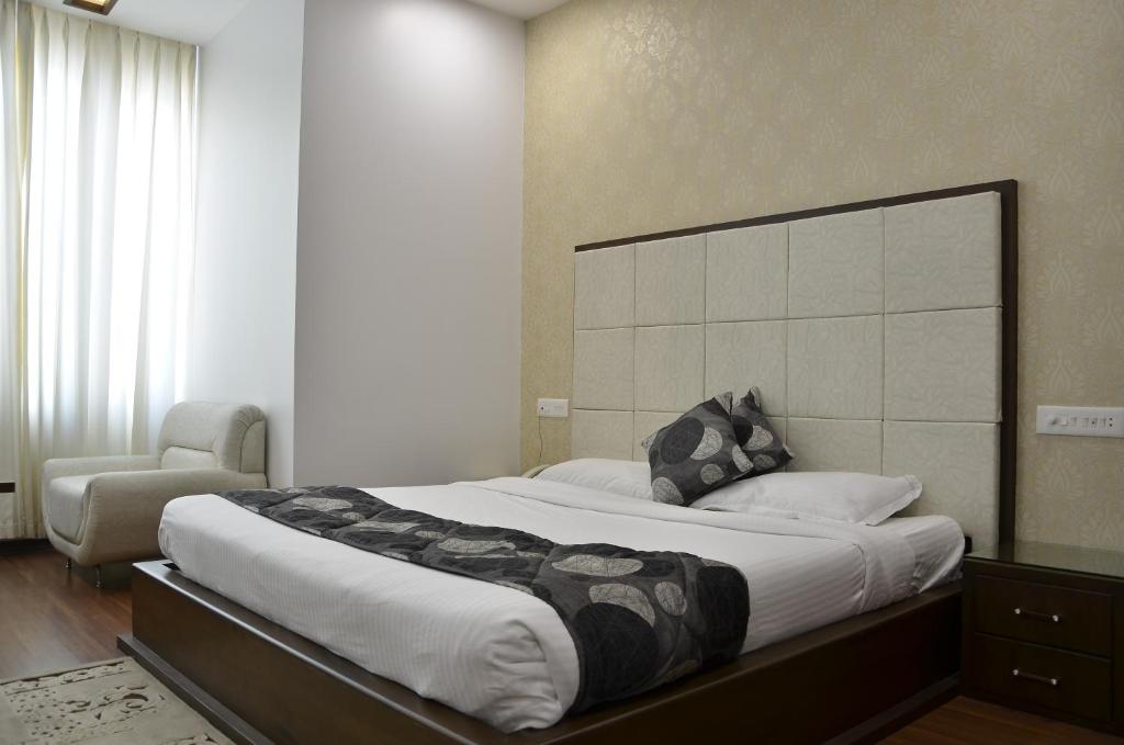 Postel nebo postele na pokoji v ubytování Best Western Swing High Katra