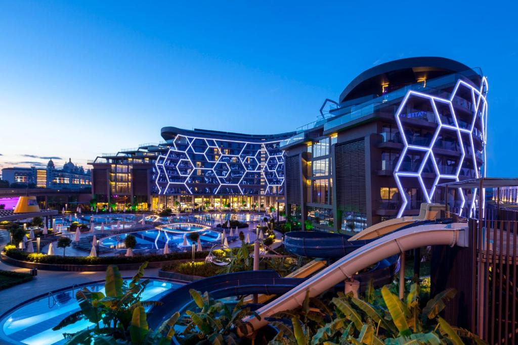 لابی و فضای عمومی Bosphorus Sorgun Hotel - Ultra All Inclusive - تصویر ۵