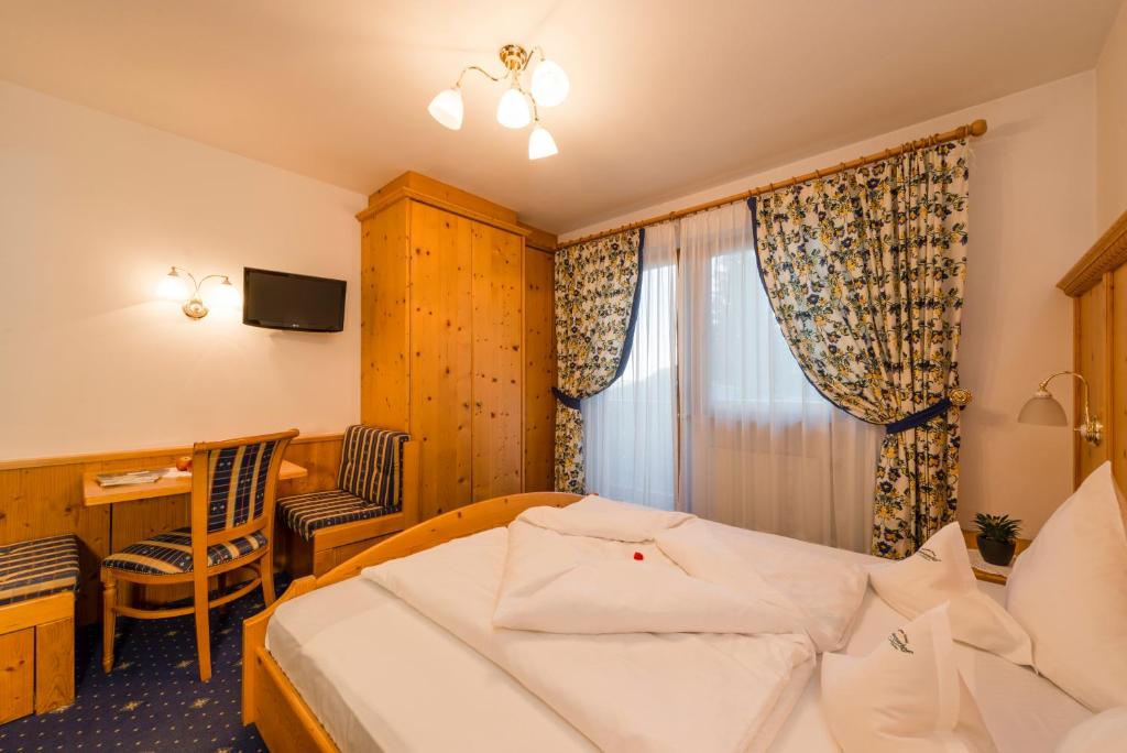 Granpanorama Wellnesshotel Sambergerhof Superior - Double Room With Balcony