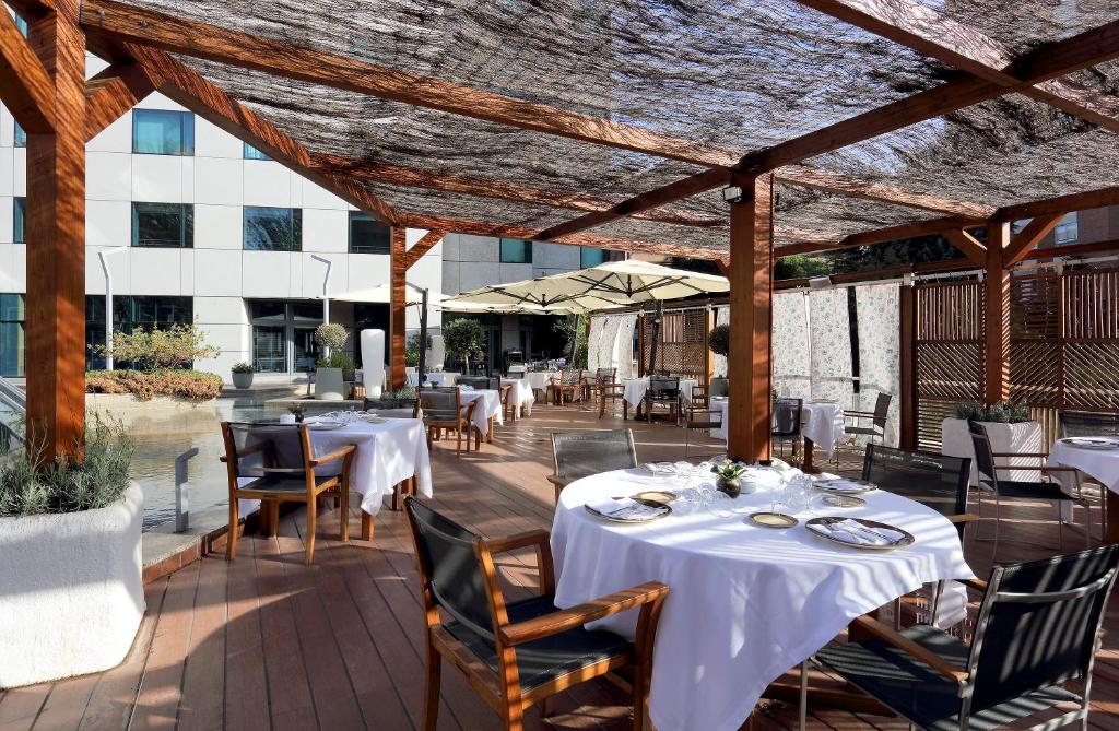 Eurostars Suites Mirasierra - Resim 32