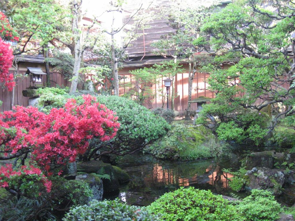 Zahrada ubytování Ryokan Kaminaka