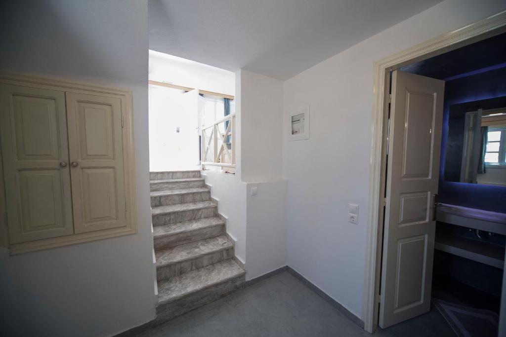 Ianthe Apartments & Villa - 13