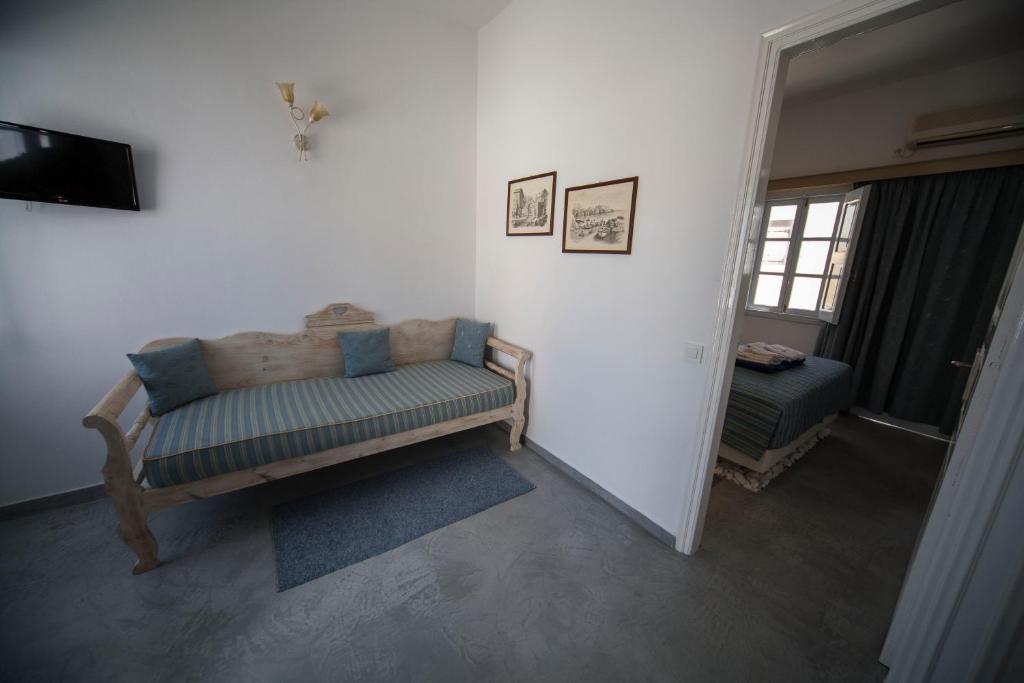 Ianthe Apartments & Villa - 1