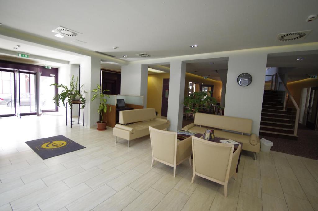 Posezení v ubytování Szent Gellért Hotel