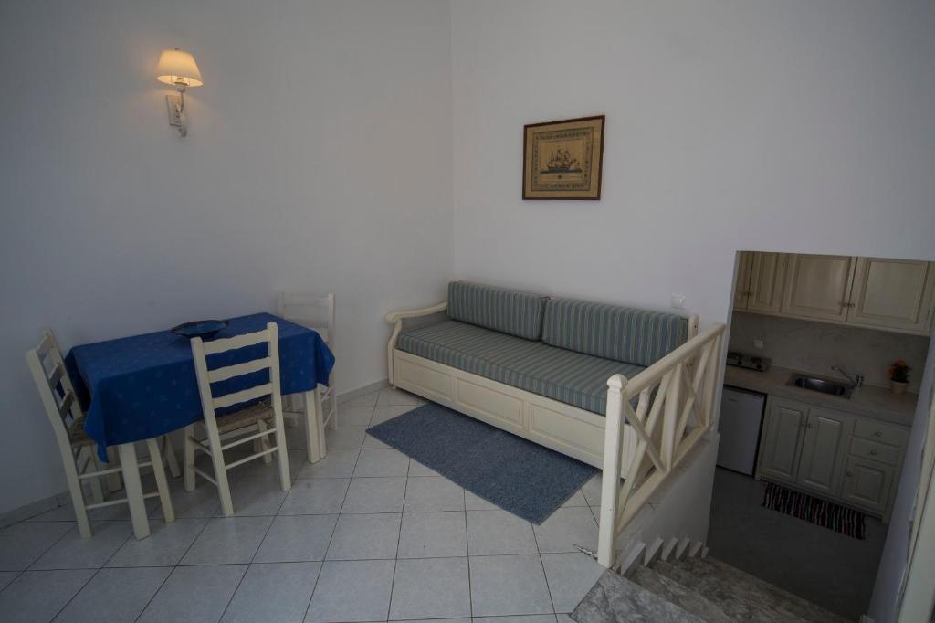 Ianthe Apartments & Villa - 15