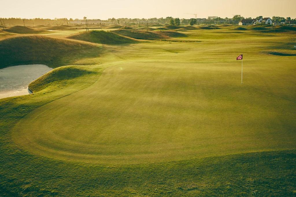 Golf v prázdninového domu nebo okolí